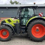 Claas Arion 660, foto 2