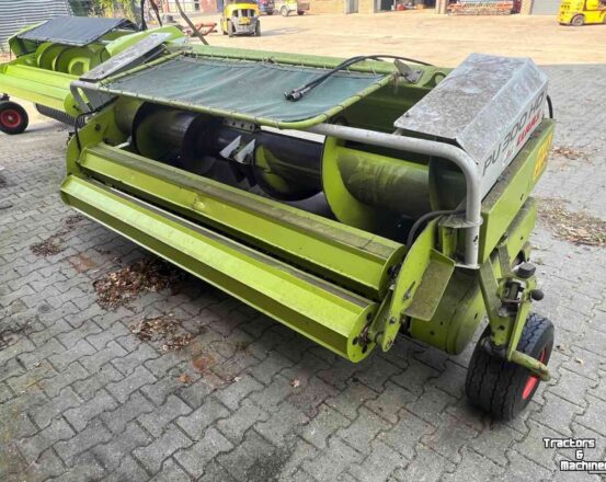 Claas PU 300 HD pickup