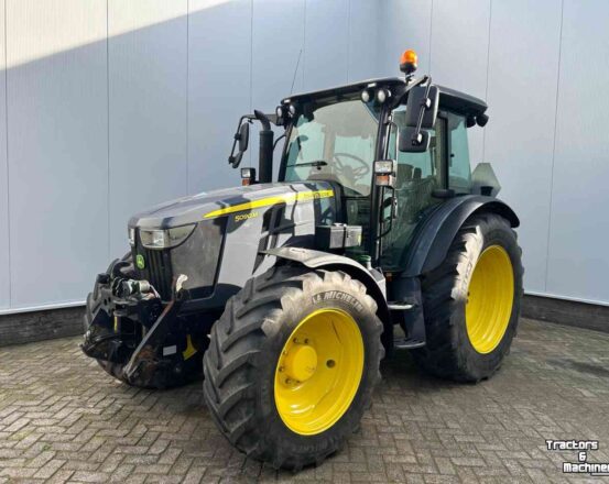 John Deere 5090M