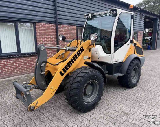 Liebherr L506C
