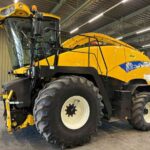 New Holland FR9060 + NH 300 FP & NH 450, foto 1